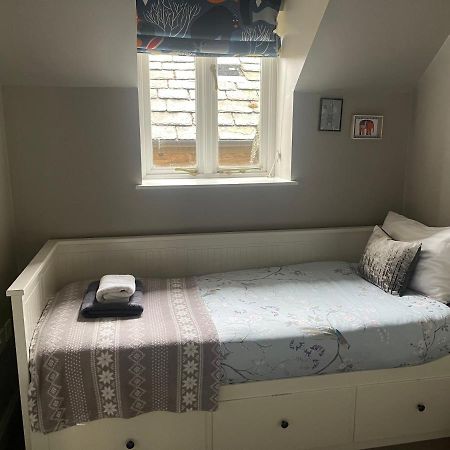 Carp'S Rise Cottage Somerford Keynes Extérieur photo
