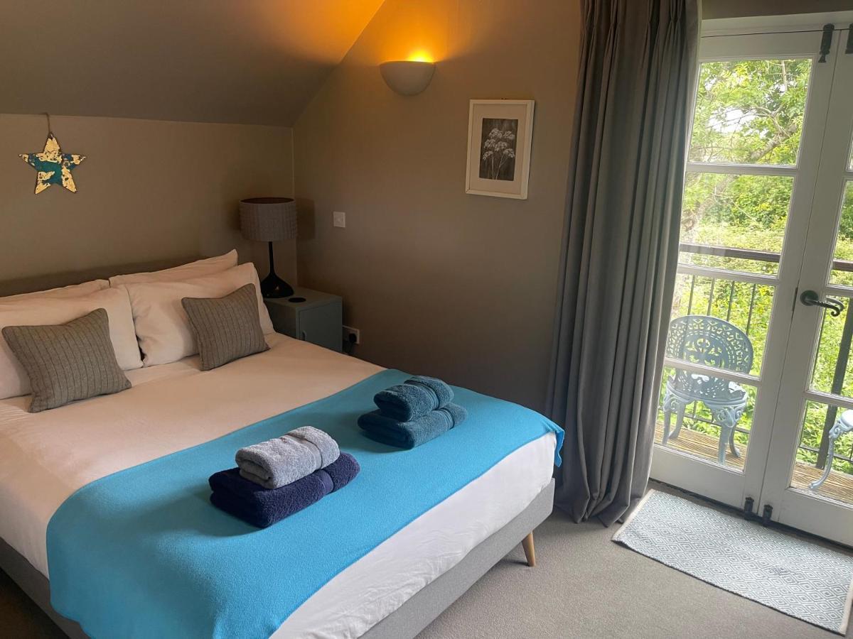 Carp'S Rise Cottage Somerford Keynes Extérieur photo